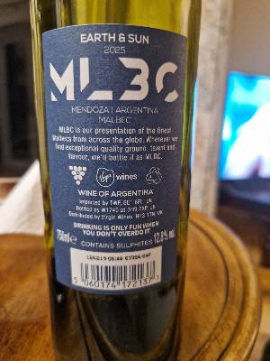 Earth & Sun ML3C back label